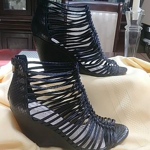 Nine West strappy open toe sandal